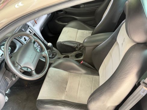 Used 2003 Ford Mustang Cobra image 14