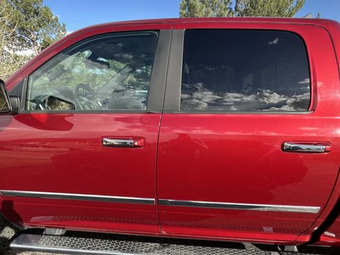 Used 2013 RAM 1500 Limited image 5