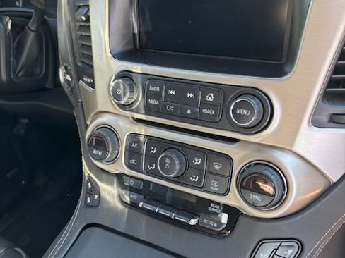 Used 2017 GMC Yukon Denali w/ Open Road Package image 10