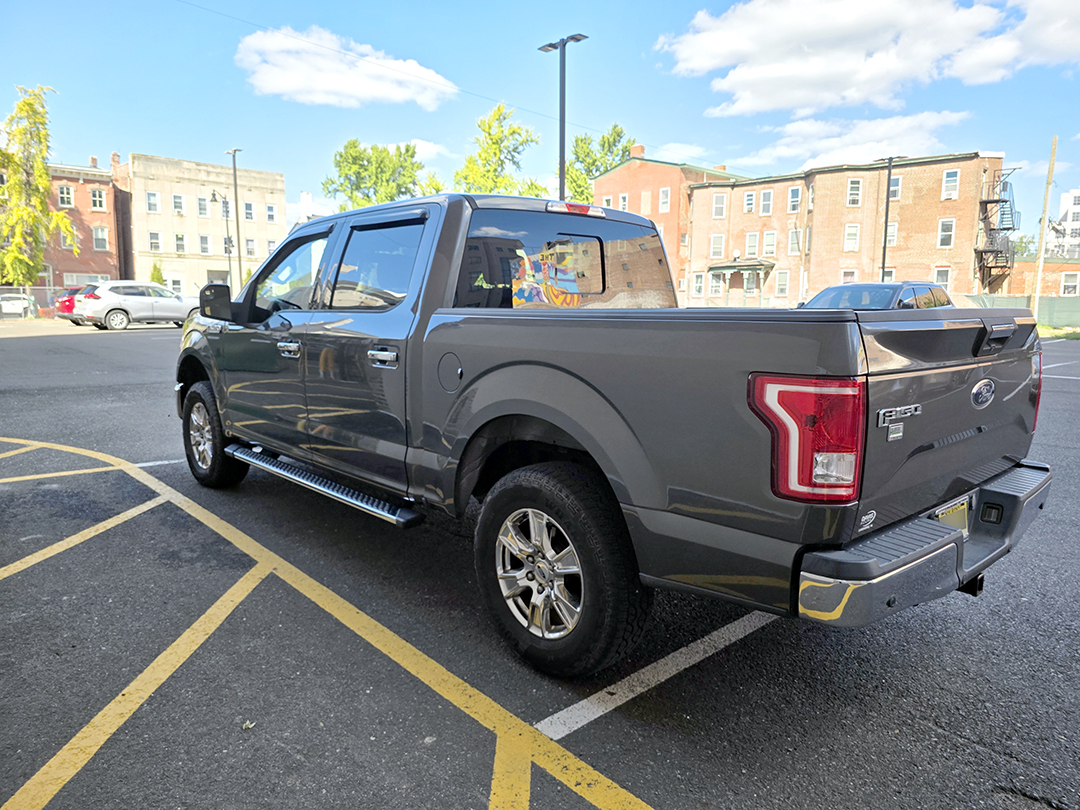 Used 2016 Ford F150 XLT w/ Equipment Group 302A Luxury AWD/4WD image 23