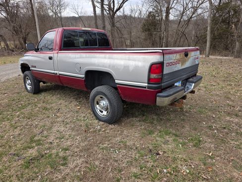 Used 1996 Dodge Ram 2500 Truck 4x4 Regular Cab image 4