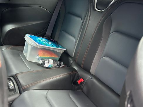 Used 2017 Chevrolet Camaro LT image 10