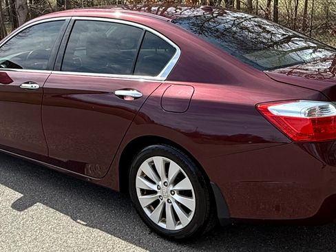 Used 2015 Honda Accord EX-L image 5
