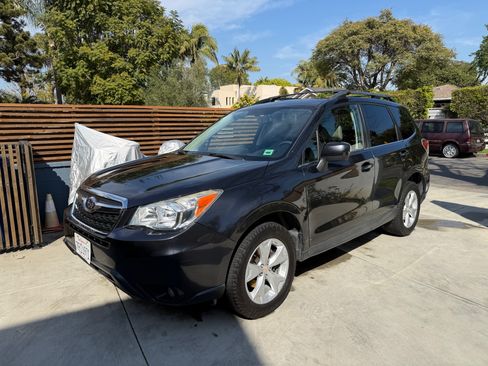Used 2016 Subaru Forester 2.5i Limited w/ Popular Package #2 image 2