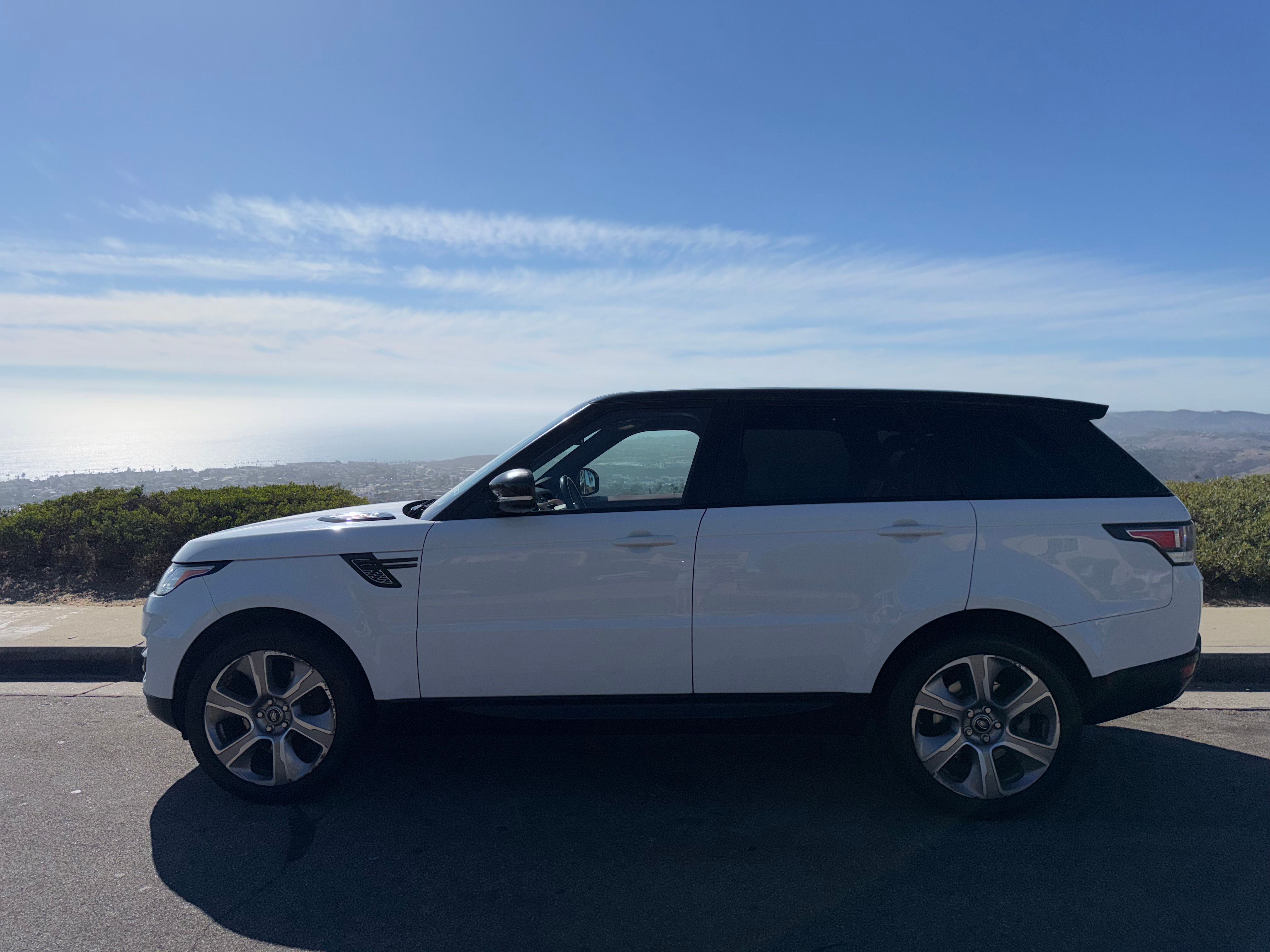 Used 2015 Land Rover Range Rover Sport HSE AWD/4WD image 13