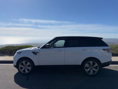 Used 2015 Land Rover Range Rover Sport HSE AWD/4WD image 13