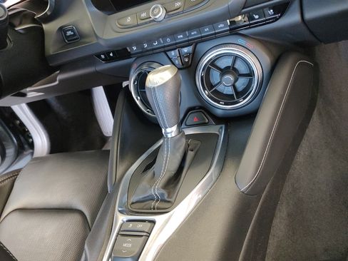 Used 2017 Chevrolet Camaro SS image 18