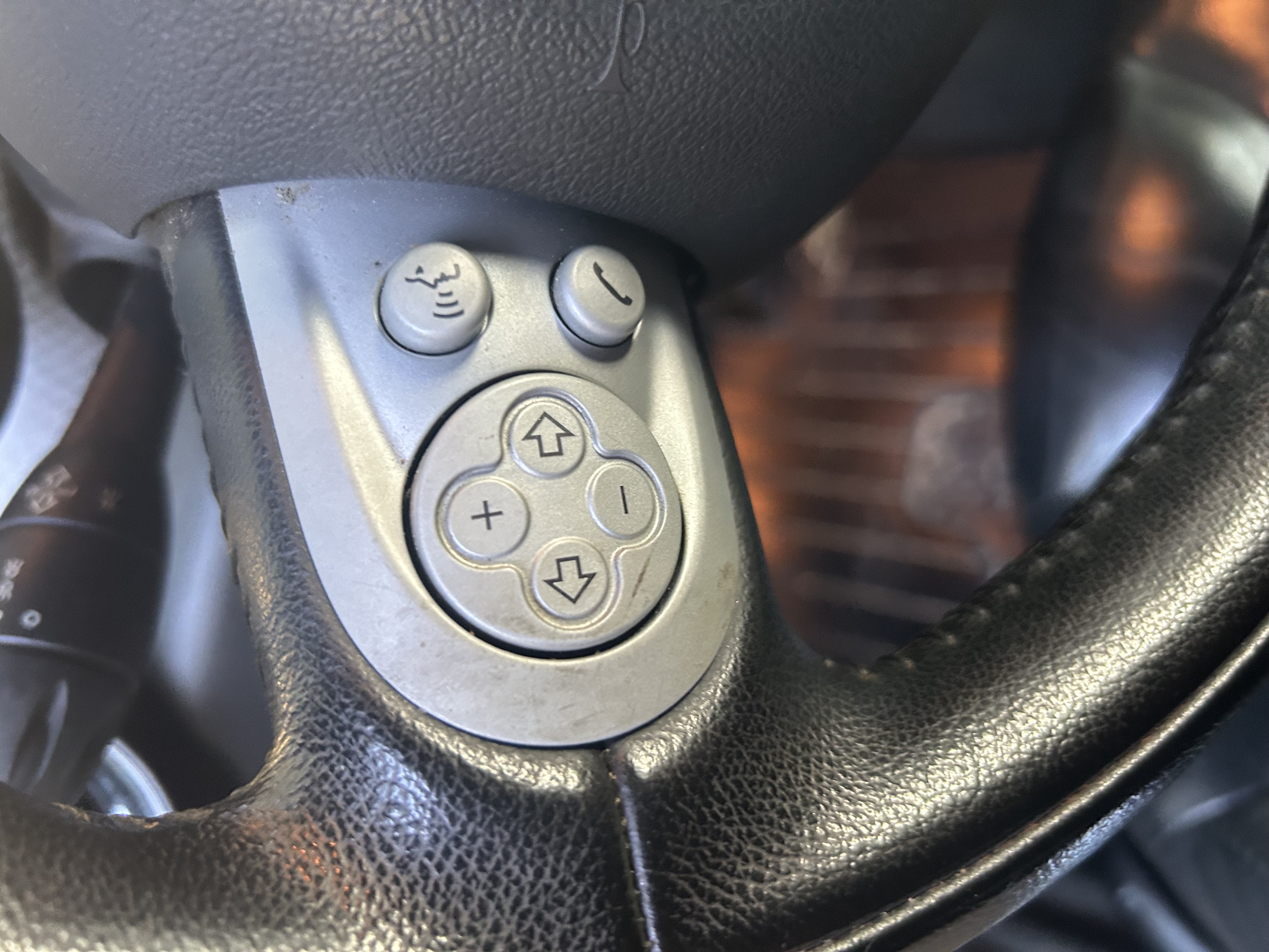 Used 2009 MINI Cooper S FWD image 8