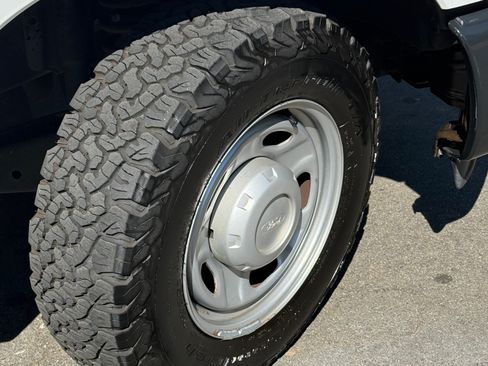 Used 2012 Ford F250 XL image 15