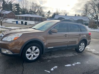 Used 2012 Subaru Outback 2.5i Limited w/ Moonroof Pkg