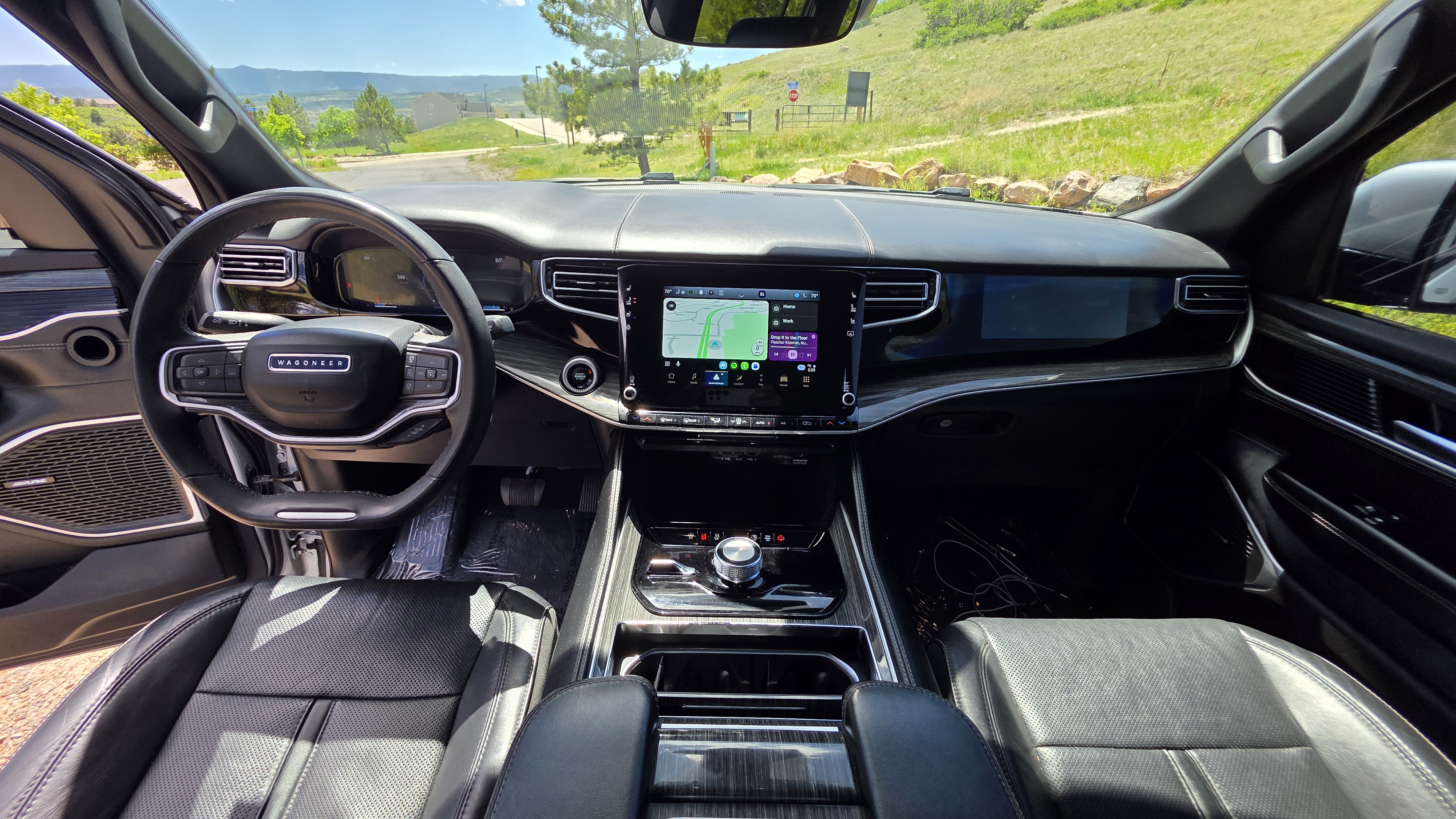 Used 2022 Jeep Wagoneer Series II AWD/4WD image 17