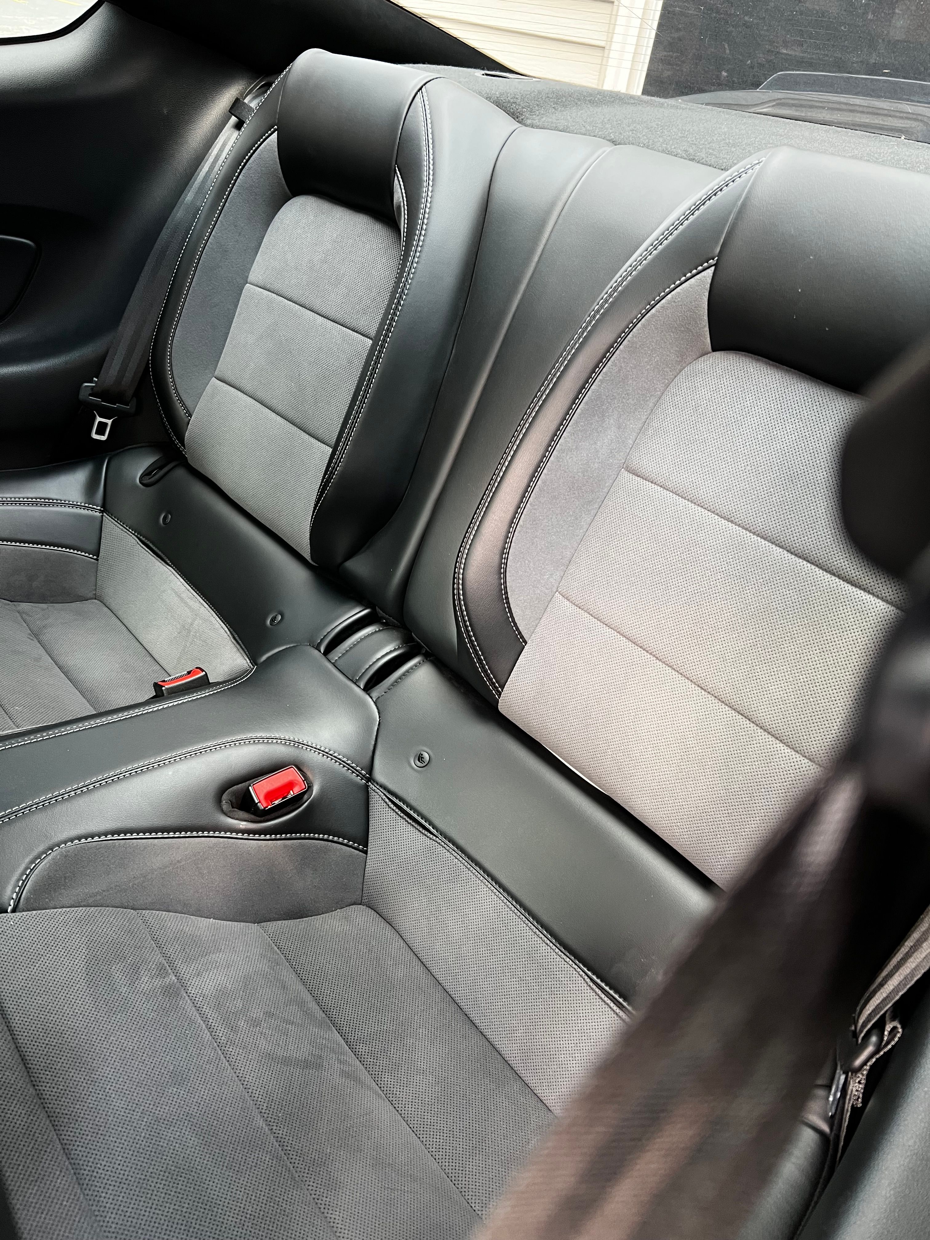 Used 2019 Ford Mustang Shelby GT350 w/ Technology Package RWD image 25
