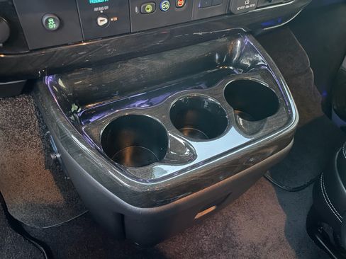 Used 2024 Chevrolet Express 2500 w/ Driver Convenience Package image 2