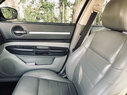 Used 2009 Dodge Charger SXT image 15