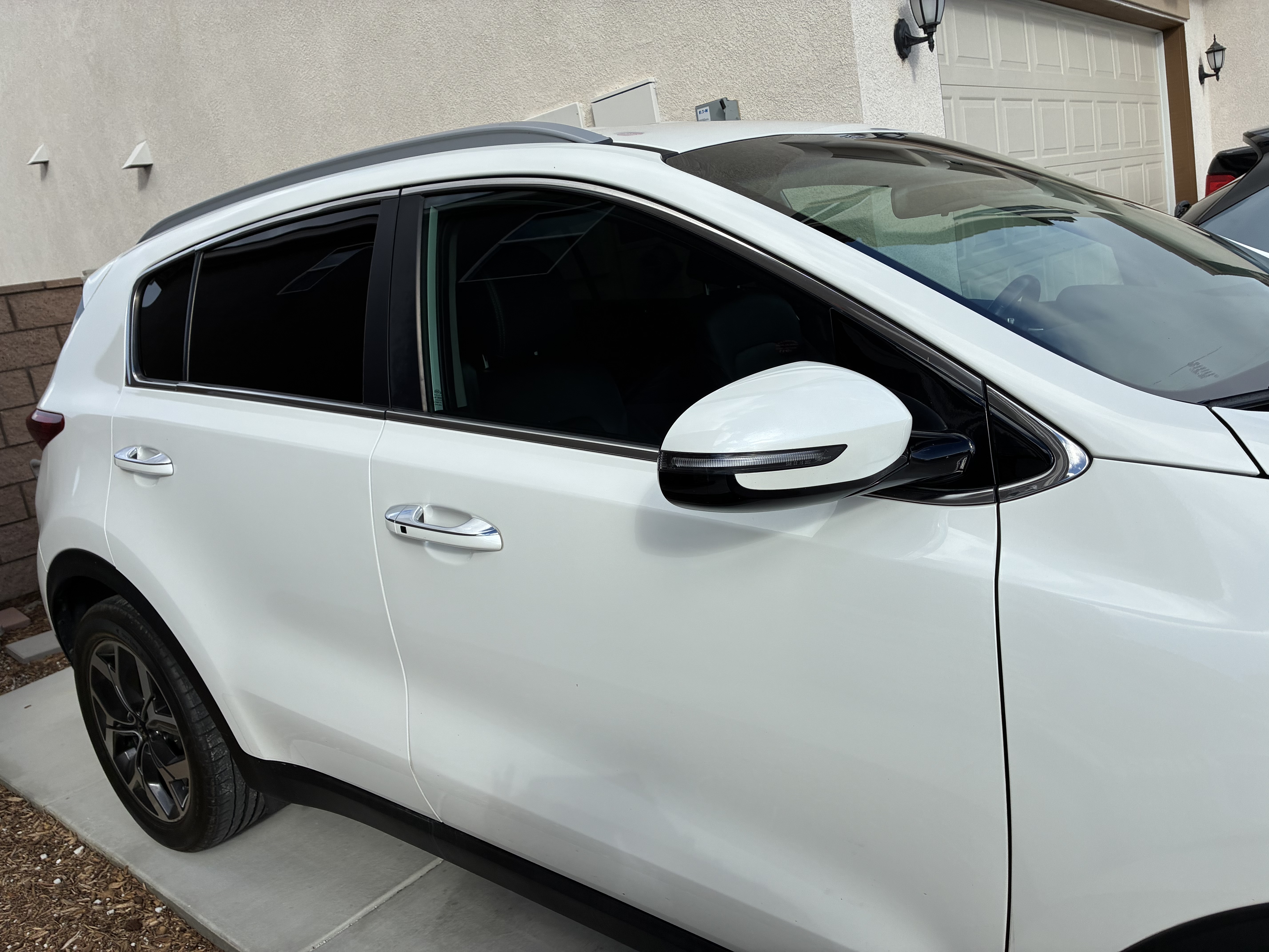 Used 2020 Kia Sportage EX FWD image 6