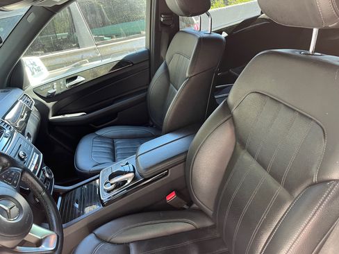 Used 2017 Mercedes-Benz GLS 450 4MATIC image 13