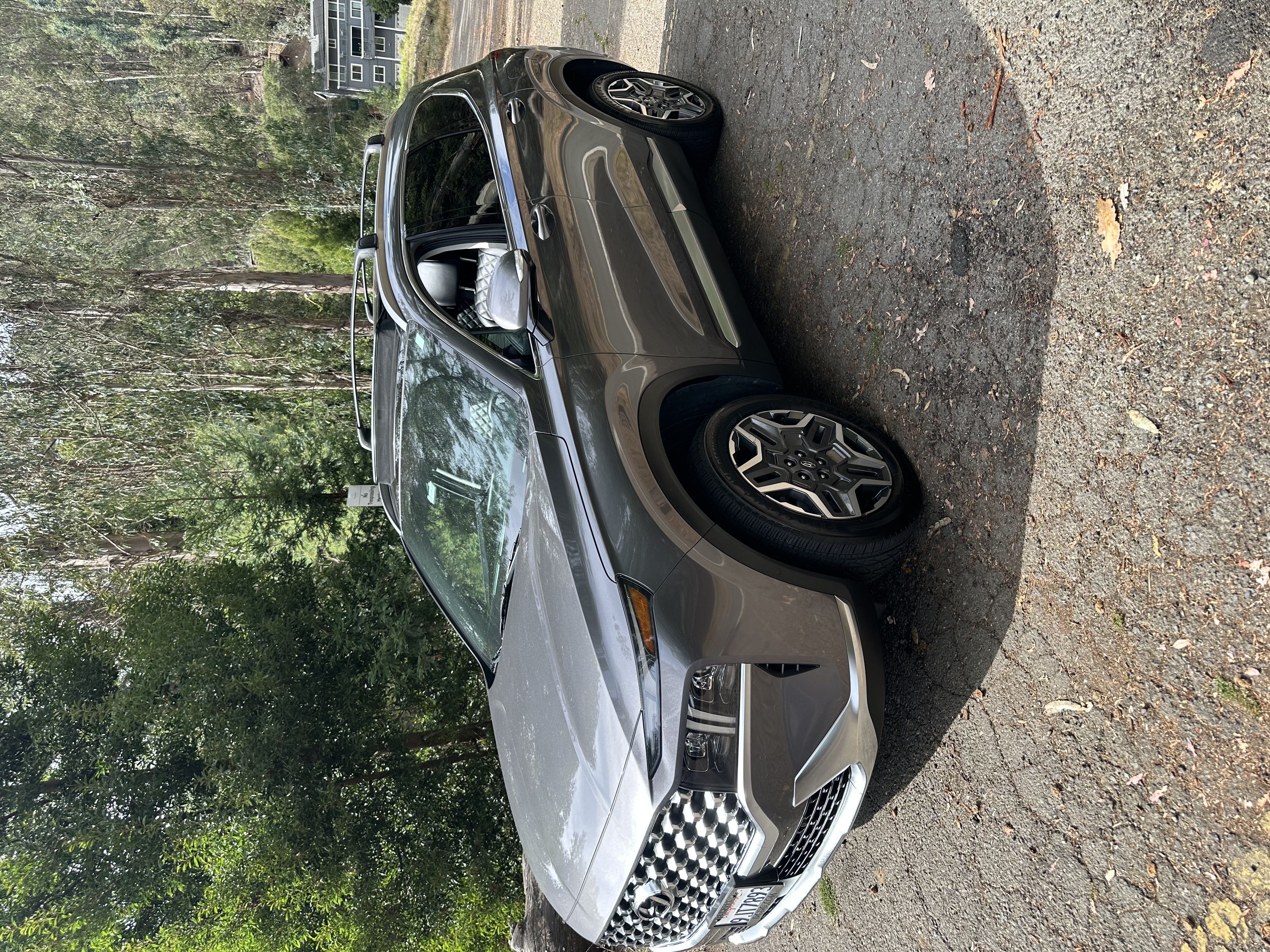 Used 2023 Hyundai Santa Fe Limited AWD/4WD image 11