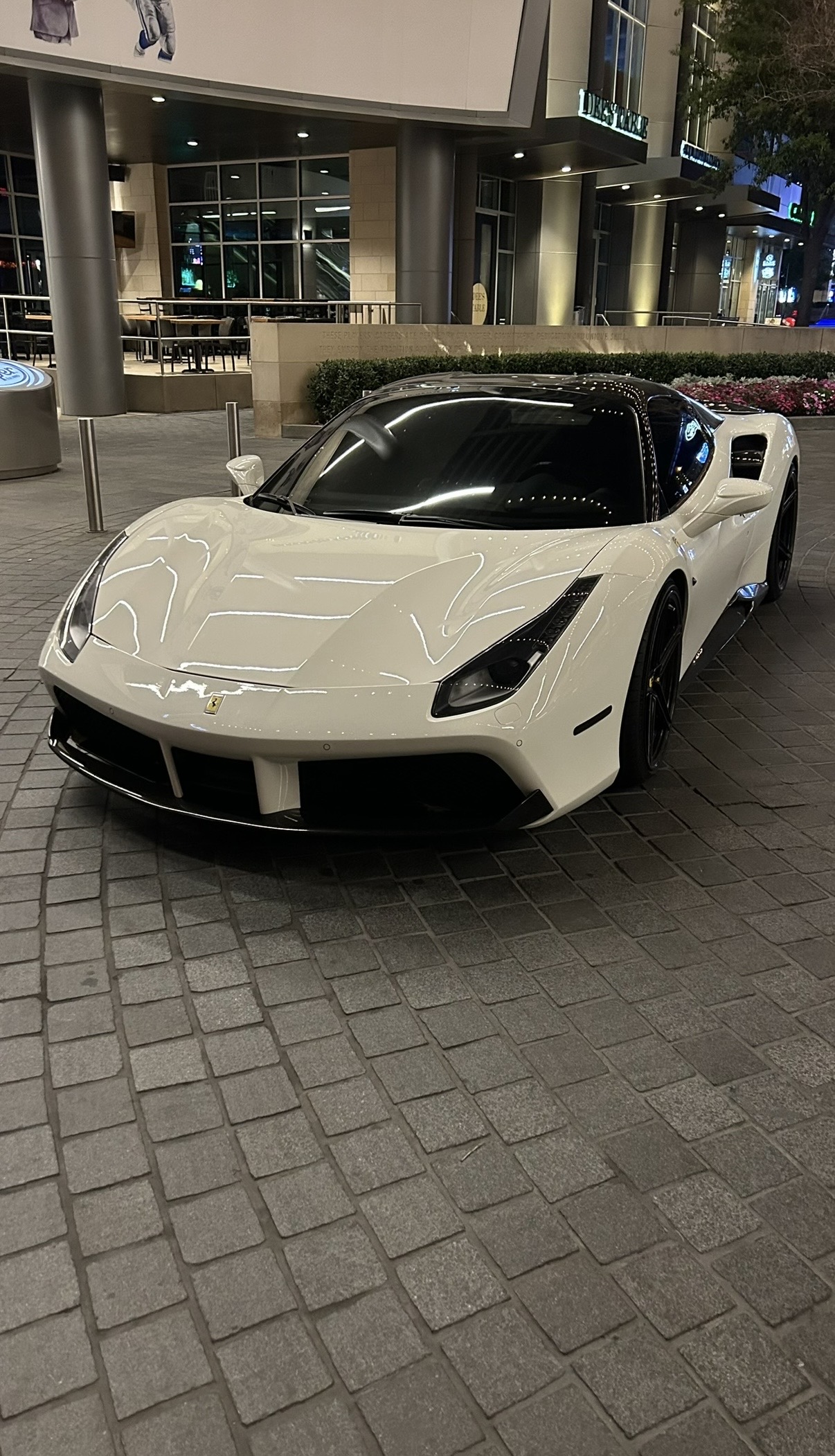 Used 2017 Ferrari 488 Spider RWD image 5
