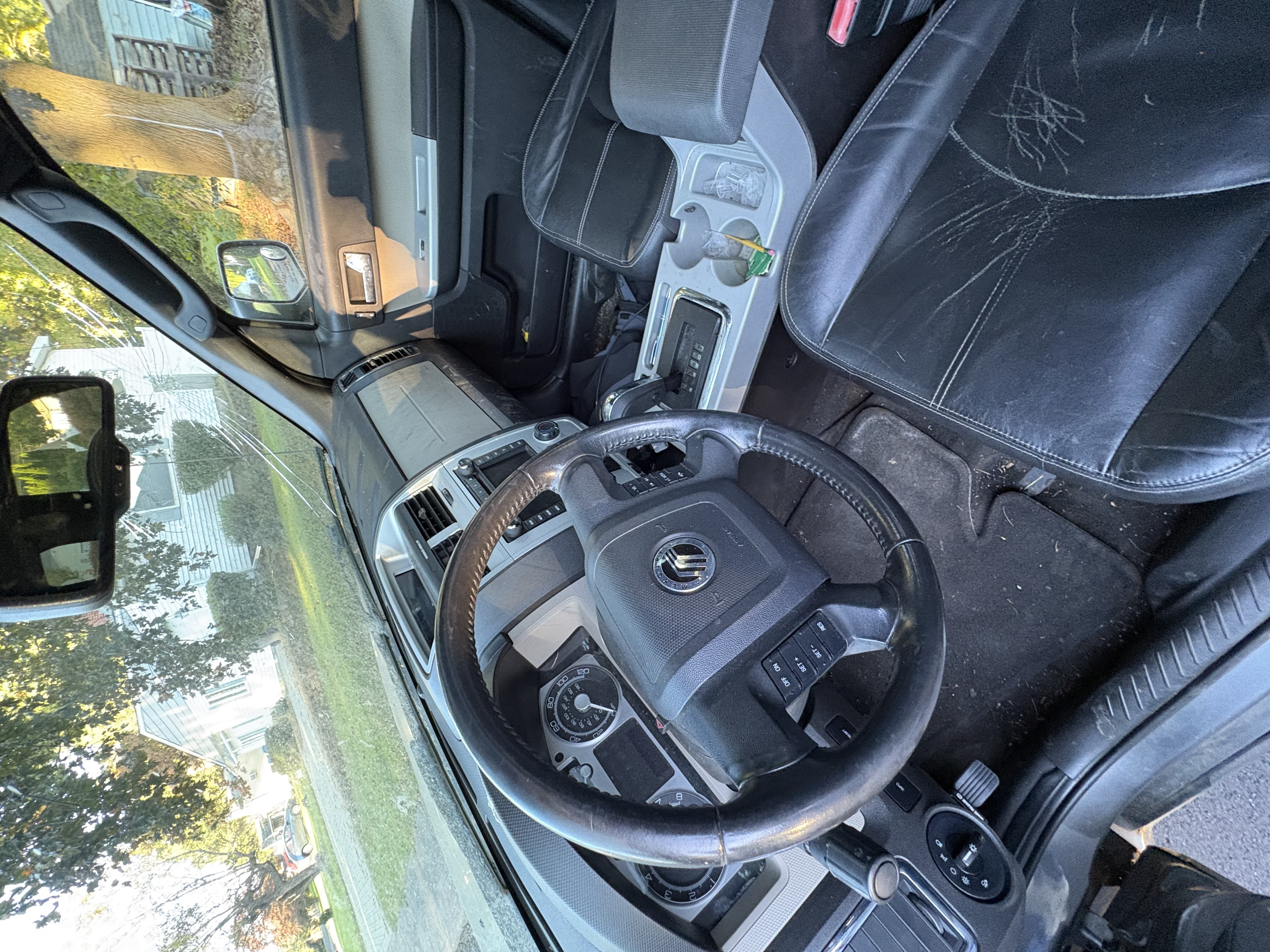 Used 2009 Mercury Mariner Premier AWD/4WD image 10