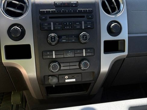 Used 2014 Ford F150 XLT AWD/4WD image 15