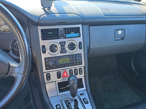 Used 2003 Mercedes-Benz SLK 230 SLK 230 Roadster 2D image 23