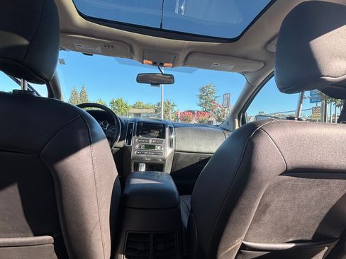 Used 2010 Ford Edge Limited AWD/4WD image 5