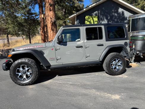 Used 2022 Jeep Wrangler Unlimited Rubicon w/ Steel Bumper Group AWD/4WD image 2