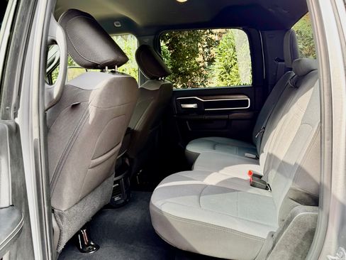 Used 2024 RAM 2500 Big Horn image 10