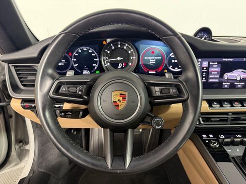 Used 2020 Porsche 911 Carrera 4S AWD/4WD image 21