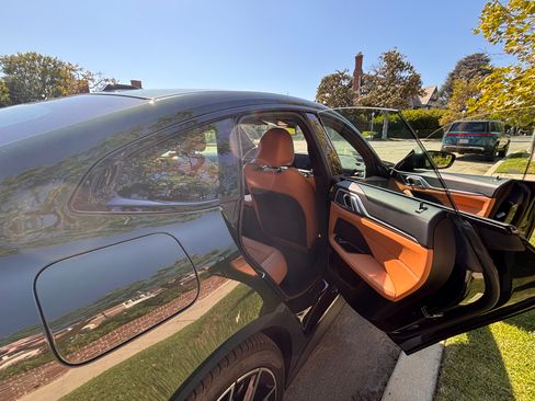 Used 2023 BMW i4 eDrive40 w/ M Sport Package RWD image 14