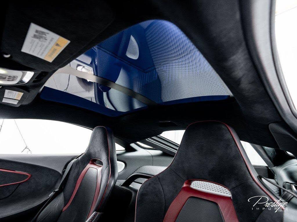 Used 2020 McLaren GT RWD image 24