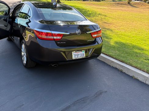 Used 2016 Buick Verano w/ Comfort Package FWD image 4