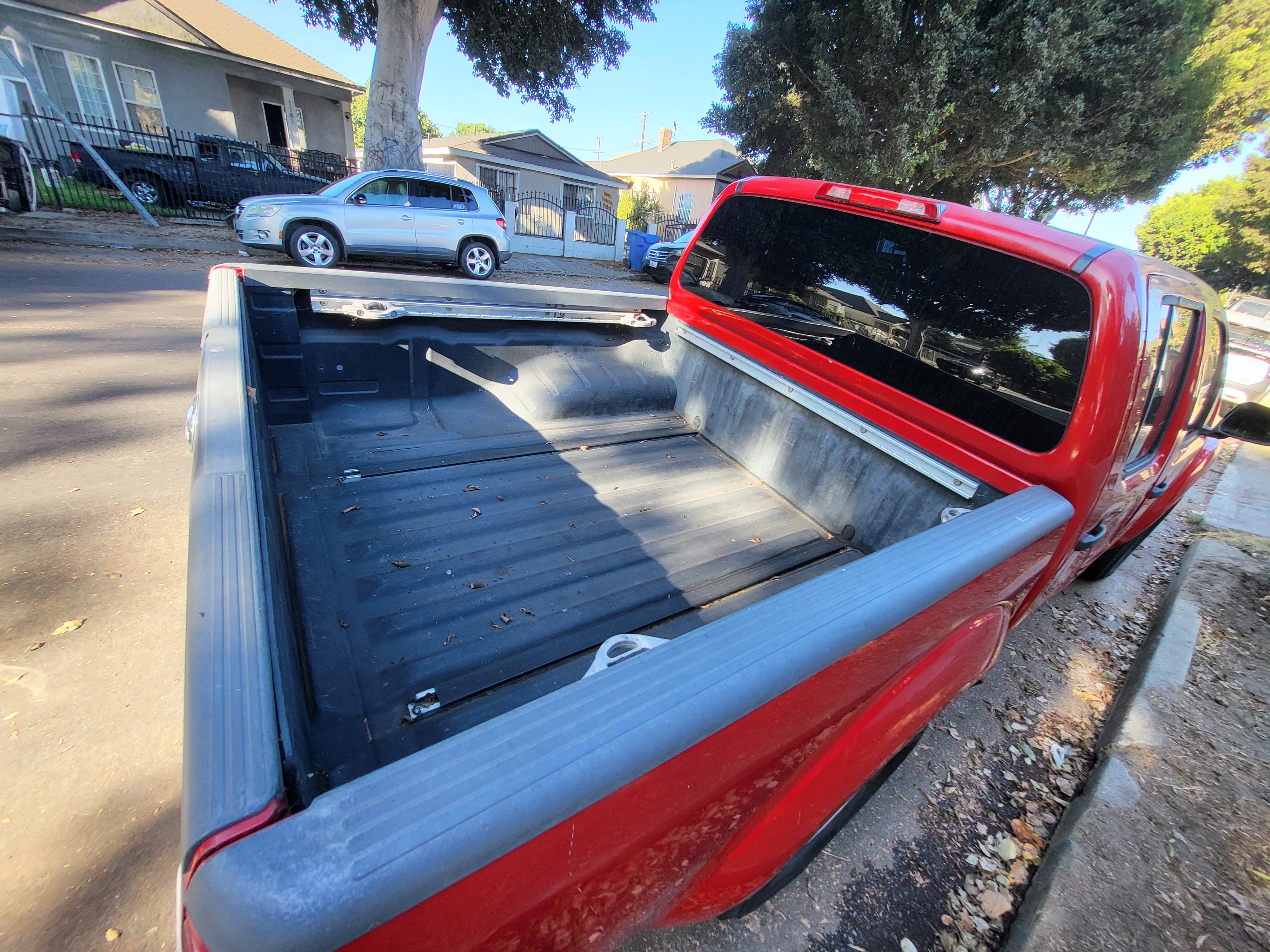 Used 2006 Nissan Frontier SE w/ (P01) Power Pkg RWD image 9