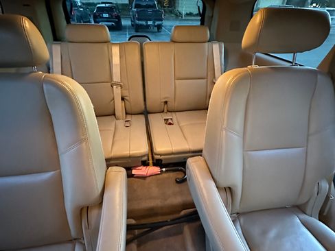 Used 2009 GMC Yukon Denali image 18