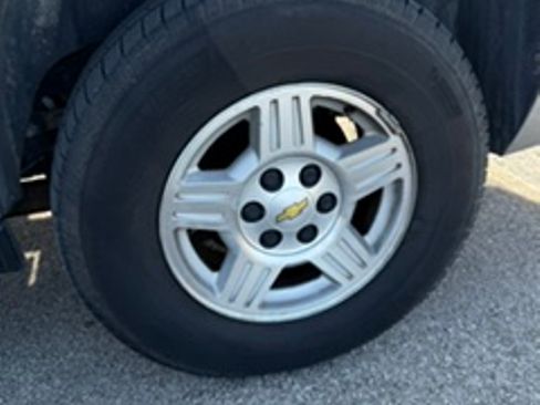 Used 2007 Chevrolet Suburban LS RWD image 23