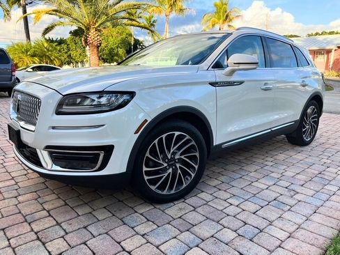 Used 2019 Lincoln Nautilus Reserve w/ Driver Assistance Package image 5