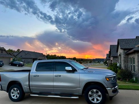 Used 2022 RAM 1500 Laramie image 5