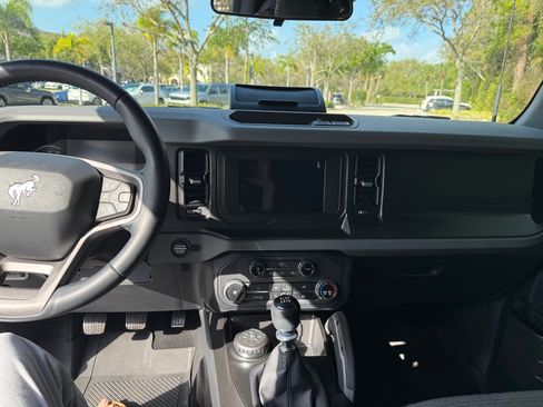 Used 2023 Ford Bronco Big Bend image 22