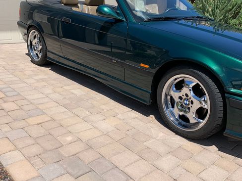 Used 1998 BMW M3 Convertible image 19