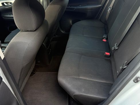 Used 2019 Nissan Sentra S FWD image 22