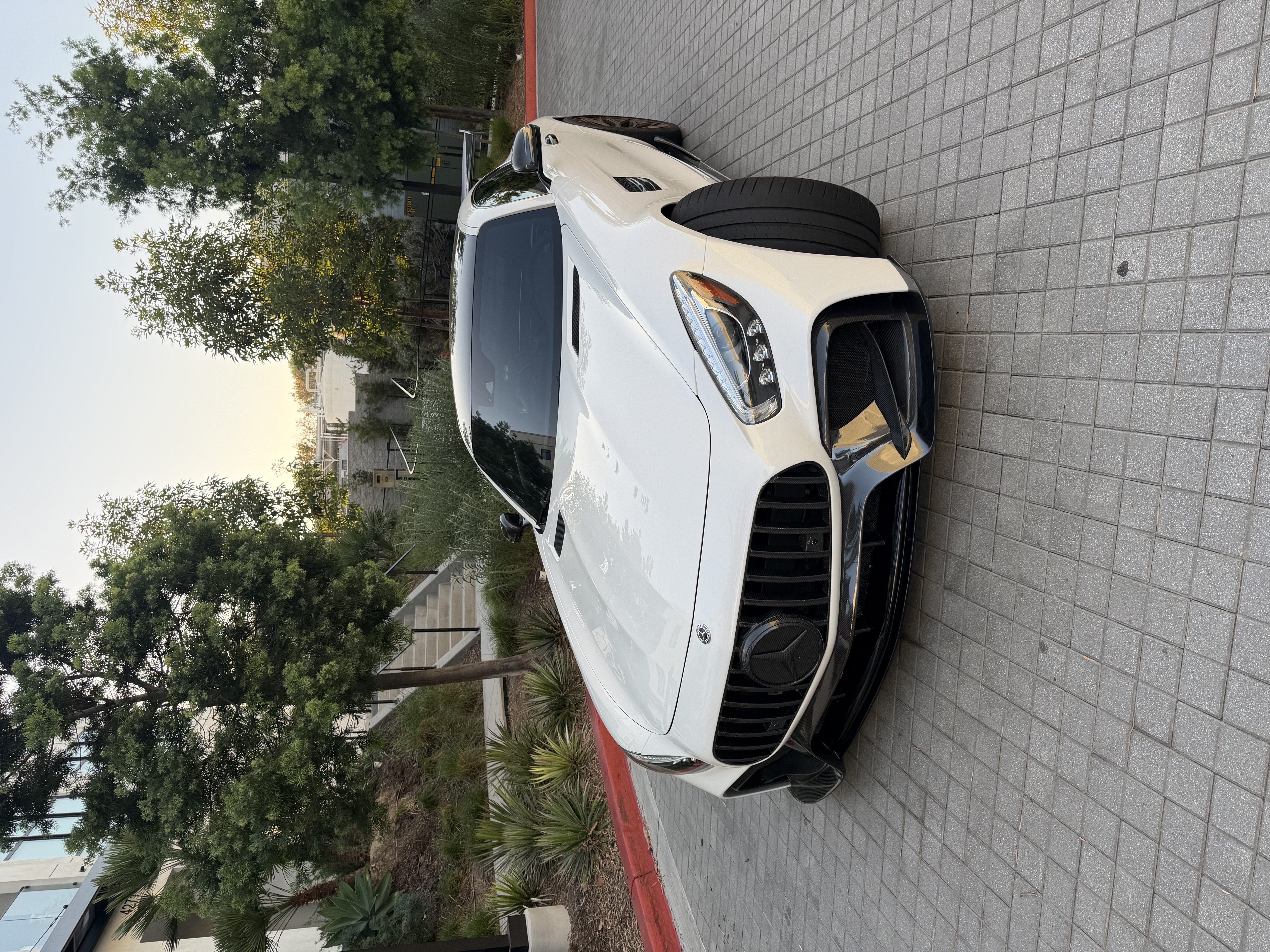 Used 2016 Mercedes-Benz AMG GT S w/ Exclusive Interior Package image 8