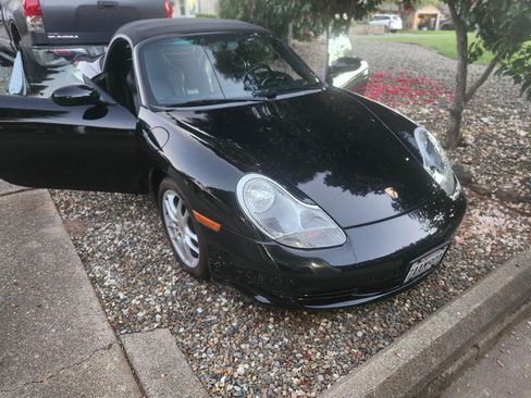 Used 2003 Porsche Boxster image 9