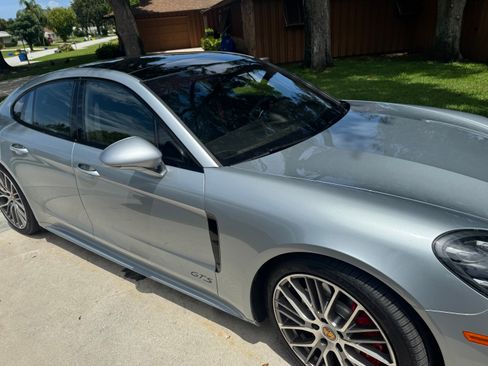 Used 2023 Porsche Panamera GTS AWD/4WD image 7