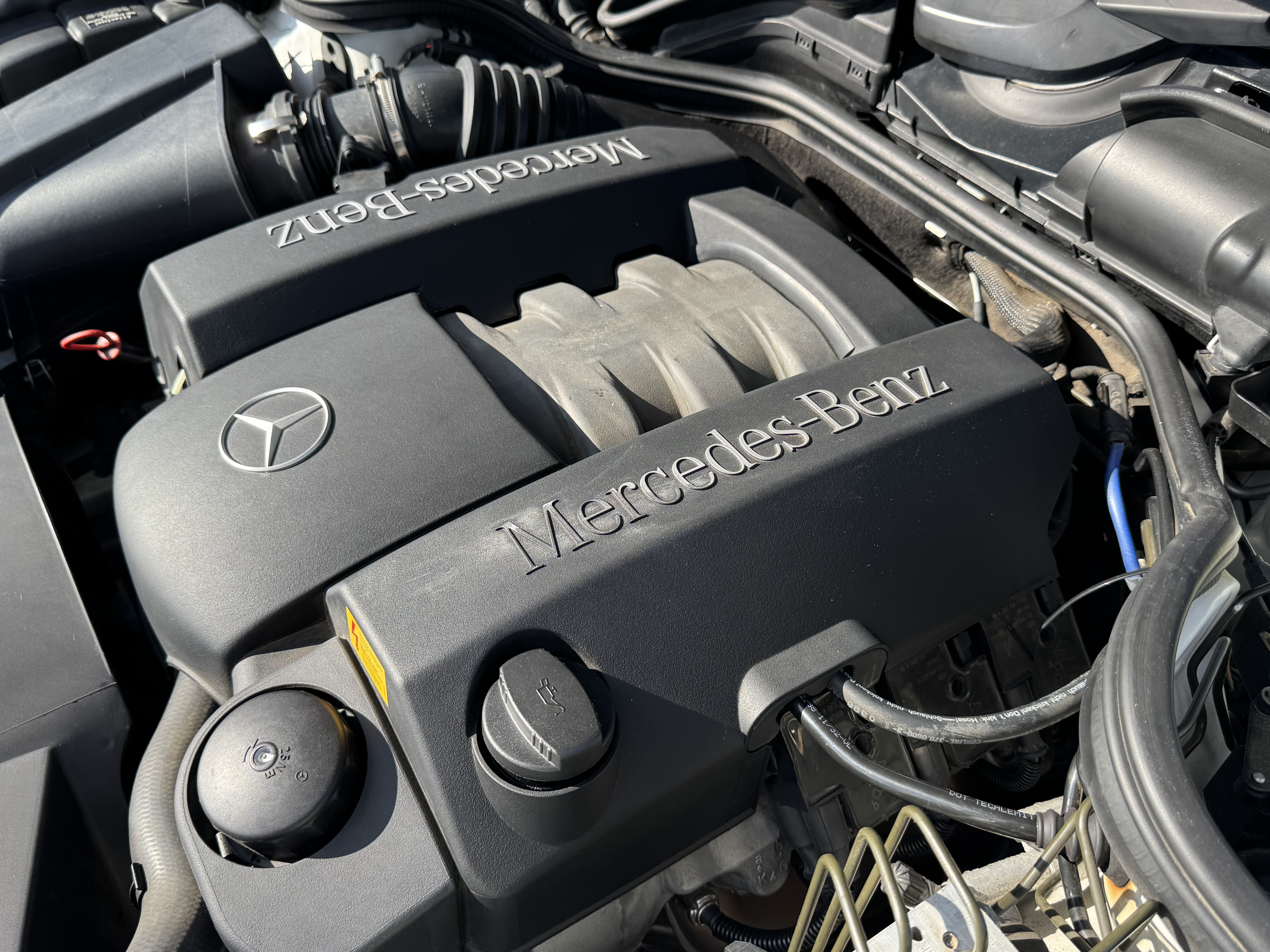 Used 1998 Mercedes-Benz E 320 Sedan image 21