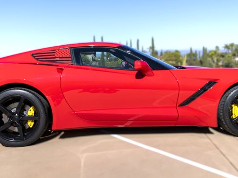 Used 2014 Chevrolet Corvette Stingray Coupe w/ 2LT Preferred Equipment Group image 5