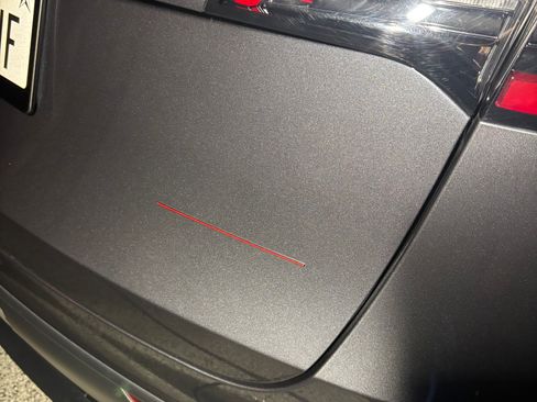 Used 2023 Tesla Model Y Performance image 25