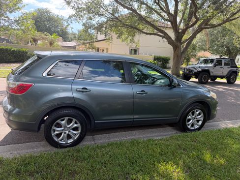 Used 2011 MAZDA CX-9 Touring FWD image 4