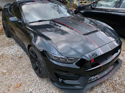 Used 2017 Ford Mustang Shelby GT350R w/ GT350R Equipment Group 920A image 5