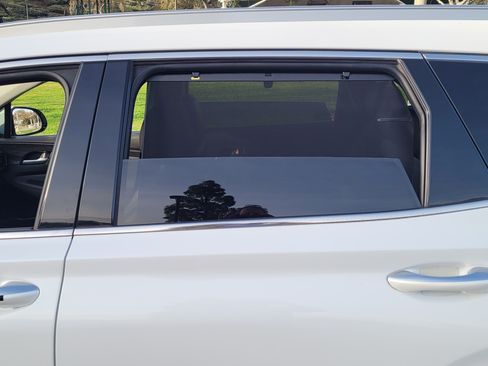 Used 2019 Hyundai Santa Fe Limited image 16