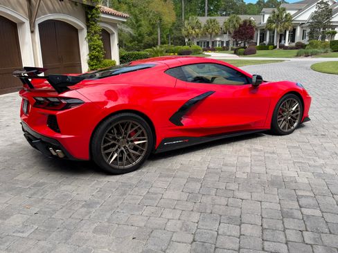 Used 2020 Chevrolet Corvette Stingray Premium Cpe w/ 3LT Preferred Equipment Group image 24